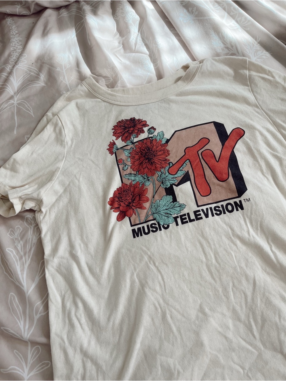 floral MTV tee